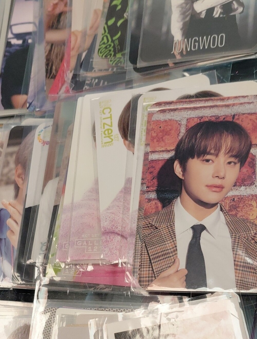 Jungwoo KPOP NCT127 Official Photocards (Random 20 Cards)
